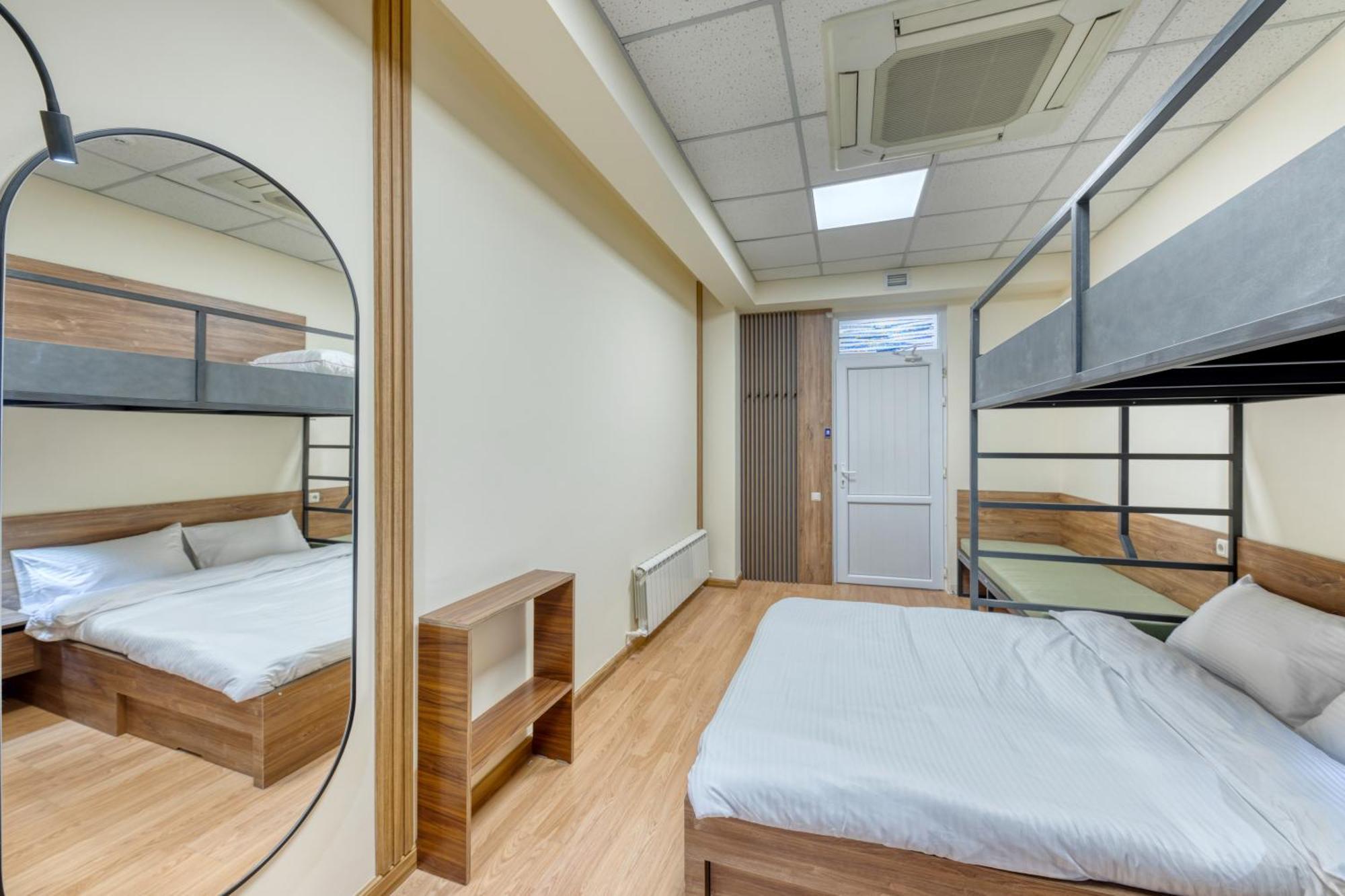 Tropica Inn Hotel 耶烈万 外观 照片