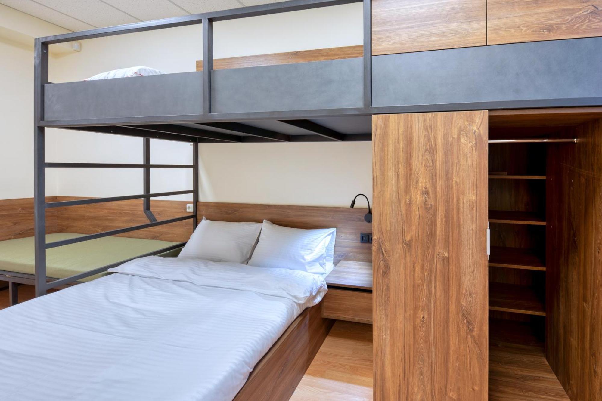 Tropica Inn Hotel 耶烈万 外观 照片